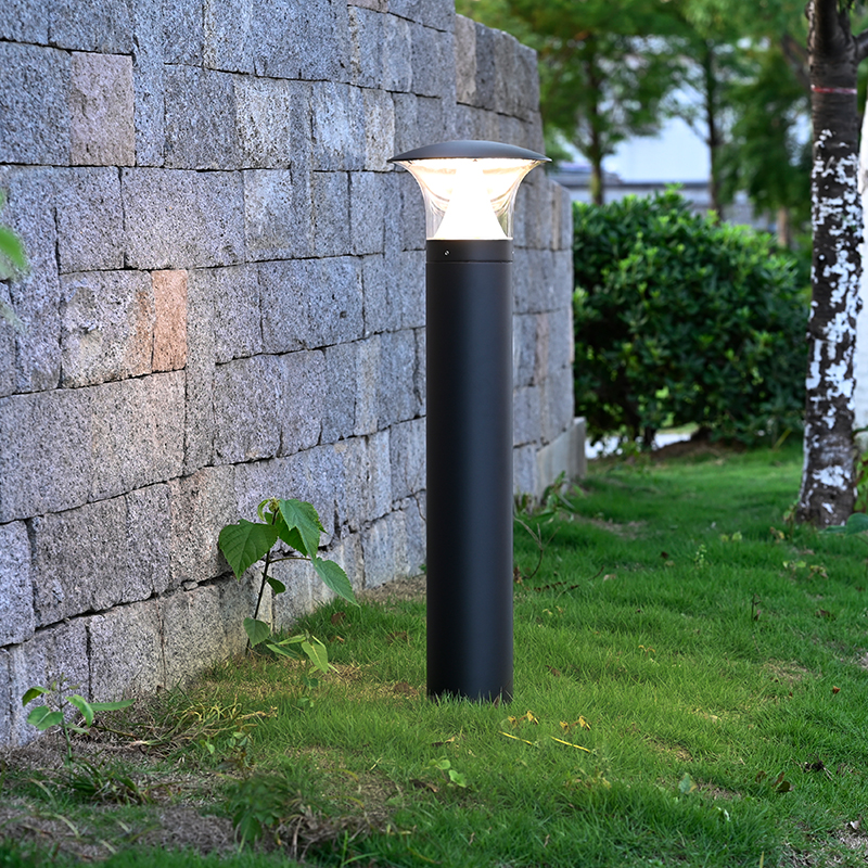 YMLED-6242 Aluminium 360 Derajat dengan Pencahayaan Rumput Luar Ruangan PC YMLED-6242 Aluminium 360 Derajat dengan Pencahayaan Rumput Luar Ruangan PC